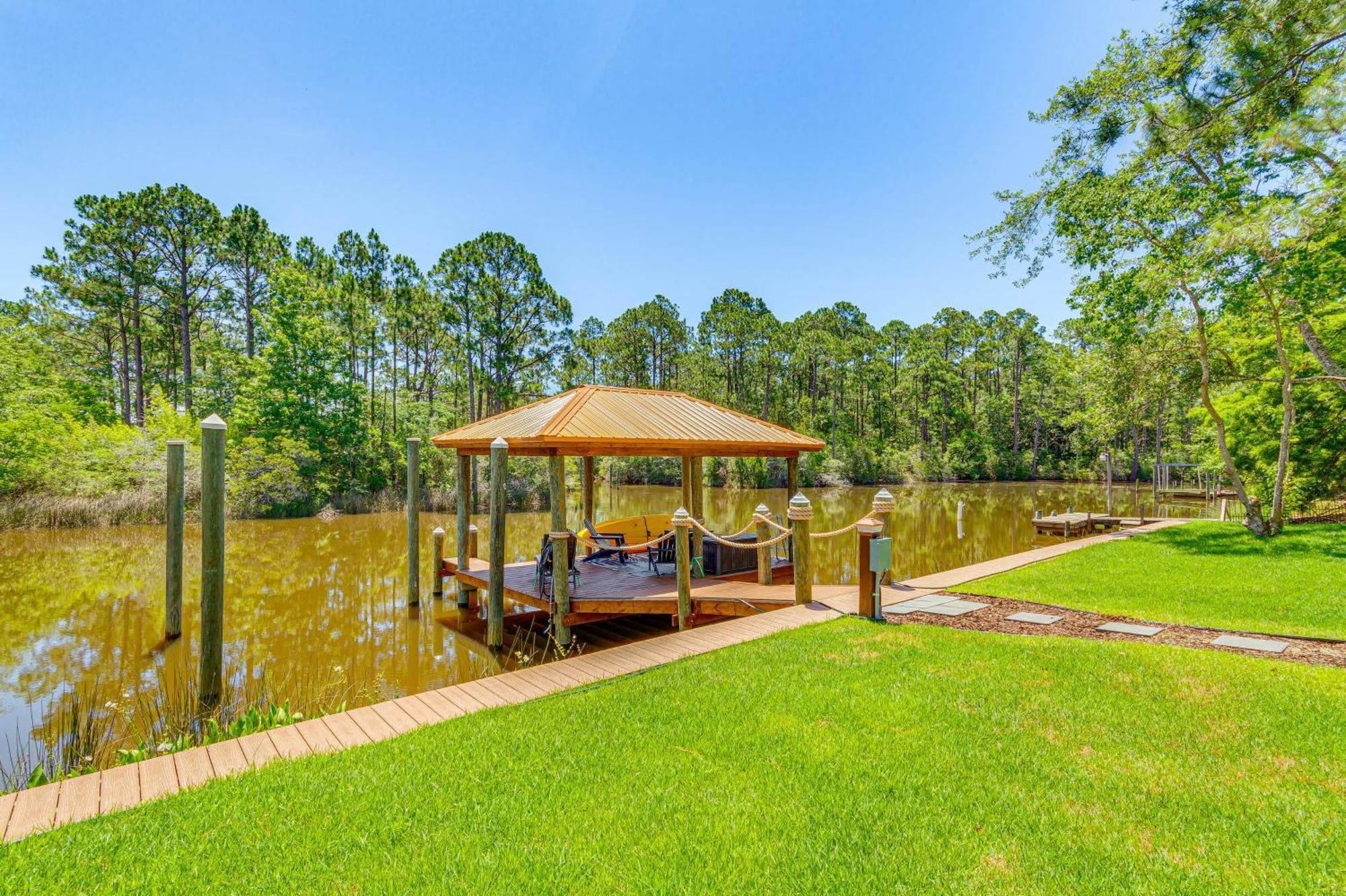 Waterfront Florida Vacation Rental With Boat Dock Milton Eksteriør bilde